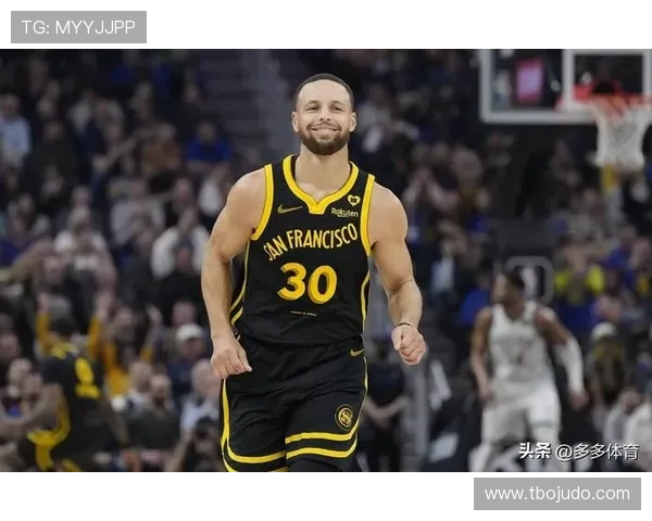 库里缺阵27场复出险逆转 杜兰特称我们输麻了